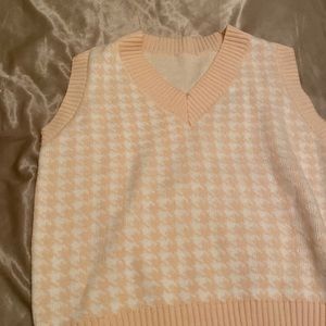 Pink / Salmon sweater